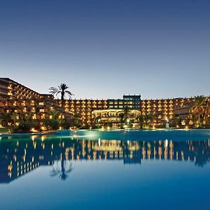 Noah'S Ark Deluxe Hotel & Spa
